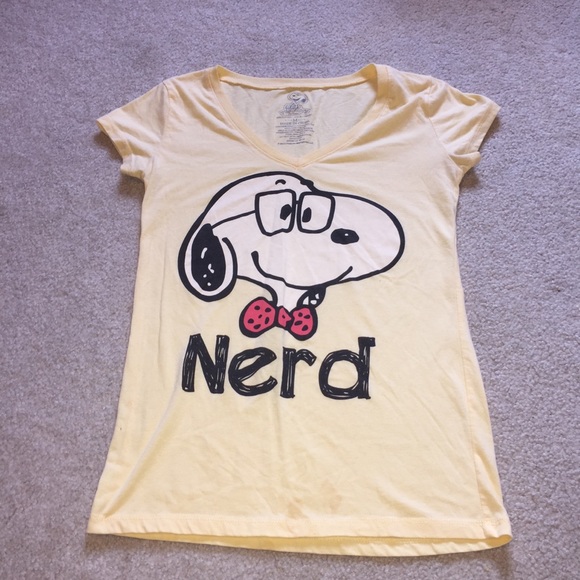 Peanuts Tops - Peanuts size Medium women’s shirt